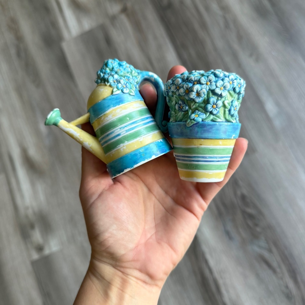 Vintage Garden Watering Can and Flower Pot Ceramic Salt and Pepper Shaker Set